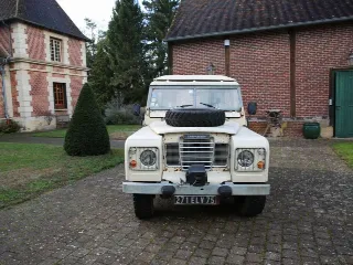 Foto 4 von 8: Land Rover Series III 88 | 1979 | Route 66 Auctions