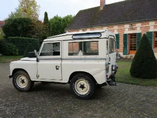 Foto 8 von 8: Land Rover Series III 88 | 1979 | Route 66 Auctions