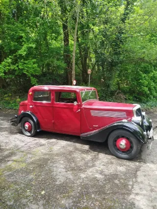 Foto 1 di 8: Berliet Dauphine | 1935 | Route 66 Auctions