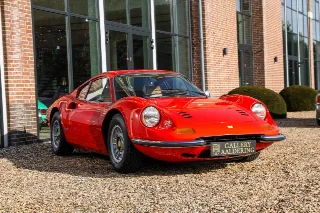 Foto 114 di 179: Ferrari 246 GT “Dino Rosso”