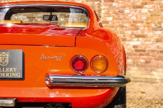 Foto 115 di 179: Ferrari 246 GT “Dino Rosso”