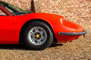 Foto 129 di 179: Ferrari 246 GT “Dino Rosso”