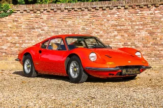 Foto 131 di 179: Ferrari 246 GT “Dino Rosso”
