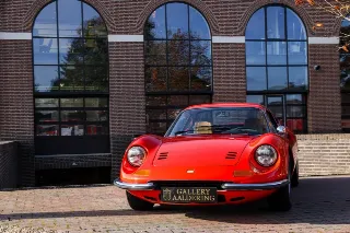 Foto 14 di 179: Ferrari 246 GT “Dino Rosso”