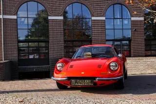 Foto 159 di 179: Ferrari 246 GT “Dino Rosso”