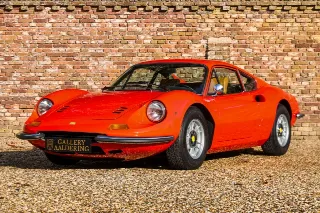 Foto 24 di 179: Ferrari 246 GT “Dino Rosso”
