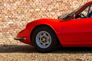 Foto 73 di 179: Ferrari 246 GT “Dino Rosso”