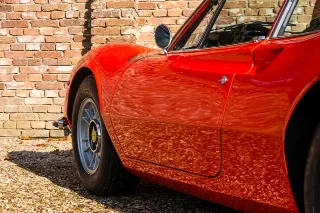 Foto 83 di 179: Ferrari 246 GT “Dino Rosso”