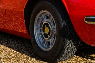 Foto 85 di 179: Ferrari 246 GT “Dino Rosso”