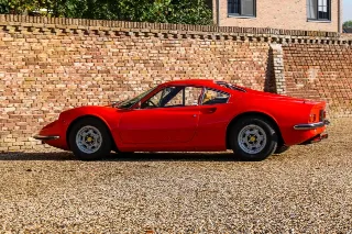 Foto 88 di 179: Ferrari 246 GT “Dino Rosso”