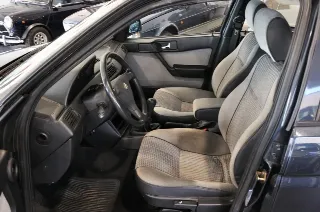 Foto 9 von 27: Alfa Romeo 155 1.8i Twin Spark cat CRS Clima