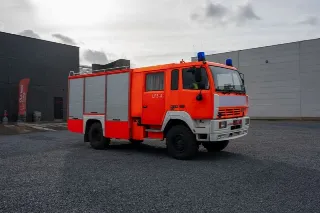 Foto 15 di 40: STEYR 10 S 18 4x4 Feuerwehr wohn mobile