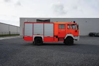 Foto 16 di 40: STEYR 10 S 18 4x4 Feuerwehr wohn mobile