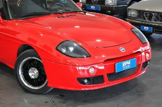Foto 17 di 30: Fiat Barchetta 1.8 16V CRS Rosso Corsa