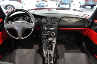 Foto 9 di 30: Fiat Barchetta 1.8 16V CRS Rosso Corsa