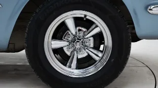 Photo 11 of 40: Ford Mustang