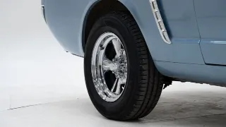 Photo 18 of 40: Ford Mustang