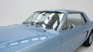 Photo 32 of 40: Ford Mustang