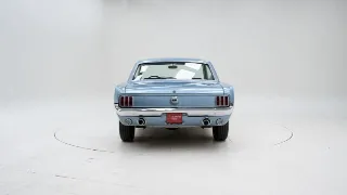 Photo 7 of 40: Ford Mustang