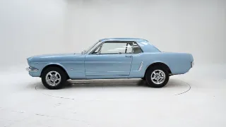 Photo 8 of 40: Ford Mustang