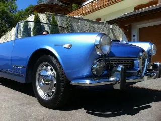 Photo 3 of 8: Alfa Romeo 2000 Spider Touring | 1960 | Route 66 Auctions