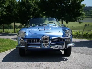 Photo 5 of 8: Alfa Romeo 2000 Spider Touring | 1960 | Route 66 Auctions