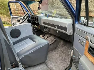 Photo 5 of 8: Chevrolet Suburban | 1988 | Route 66 Auctions