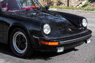 Foto 4 di 24: 1978 Porsche 911SC Coupe