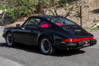 Foto 8 di 24: 1978 Porsche 911SC Coupe