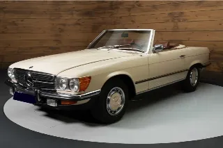 Foto 5 di 8: Mercedes Benz 350 SL | 1972 | Route 66 Auctions
