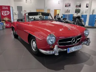 Foto 1 di 8: Mercedes-Benz 190 SL | 1960 | Route 66 Auctions