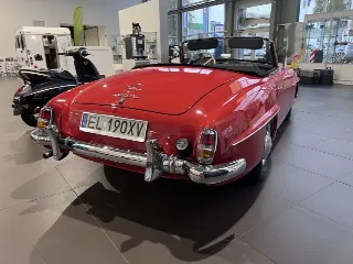 Foto 7 di 8: Mercedes-Benz 190 SL | 1960 | Route 66 Auctions