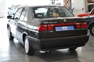 Foto 18 di 27: Alfa Romeo 155 1.8i Twin Spark cat Clima CRS supertagliandata