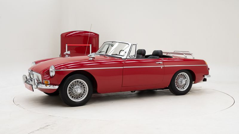 MG B roadster + Hardtop