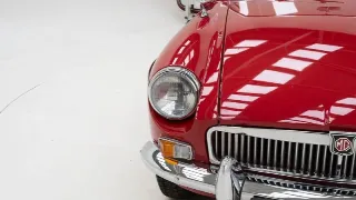 Foto 10 di 40: MG B roadster + Hardtop