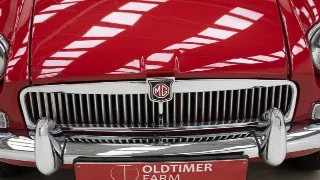 Foto 16 di 40: MG B roadster + Hardtop