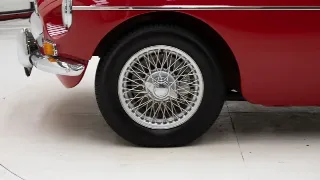 Foto 25 di 40: MG B roadster + Hardtop