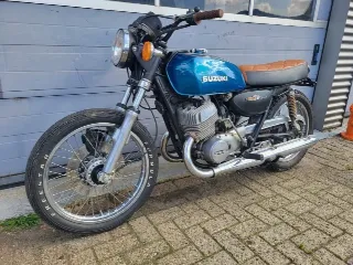 Photo 3 of 8: Suzuki T500 | 1974 | Route 66 Auctions