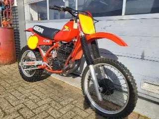 Foto 3 di 8: Honda CR480R | 1983 | Route 66 Auctions