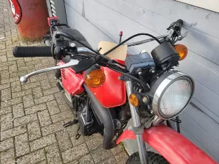 Foto 3 di 8: Kawasaki KE125 | 1980 | Route 66 Auctions