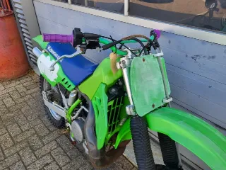 Foto 3 di 8: Kawasaki KX500 | 1988 | Route 66 Auctions
