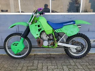 Foto 5 di 8: Kawasaki KX500 | 1988 | Route 66 Auctions