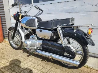 Photo 5 of 8: Suzuki T10 | 1964 | Route 66 Auctions