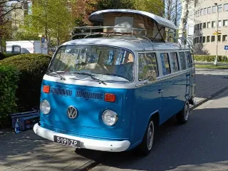 Photo 1 of 8: Volkswagen Type 2 Kombi Camper | Route 66 Auctions