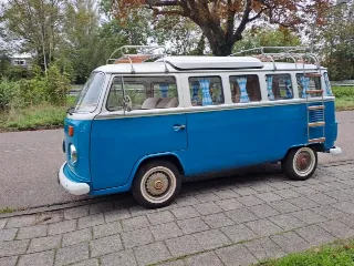 Photo 5 of 8: Volkswagen Type 2 Kombi Camper | Route 66 Auctions