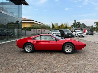 Foto 3 di 21: FERRARI 208