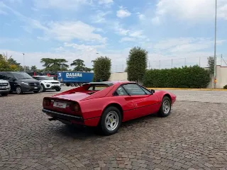 Foto 4 di 21: FERRARI 208