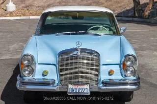 Foto 3 di 24: 1968 Mercedes Benz 280SE