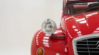 Foto 19 di 40: Citroen 2CV 6