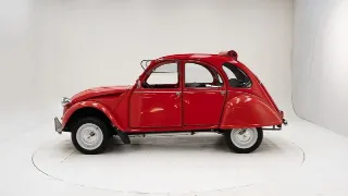 Foto 29 di 40: Citroen 2CV 6
